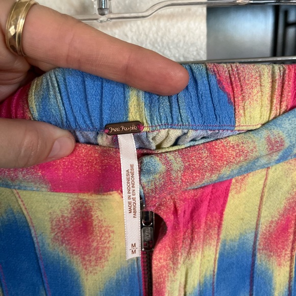 Free People Flowy Pants Medium Pleated Wide Leg W34” Boho Hippie Groovy - Picture 4 of 8